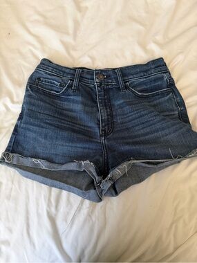 5 for $25! Abercrombie & Fitch Dark Blue Rolled Hem Denim Shorts
